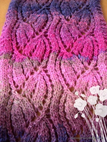 Free Pattern: Double Dayflower Scarf | Getting Purly With It